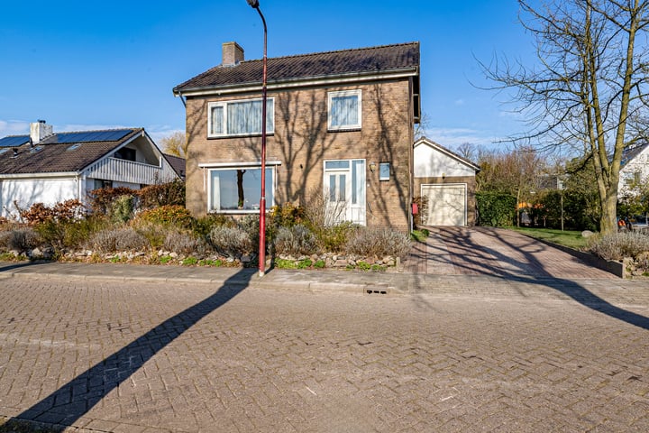 Van der Feltzstraat 13 in Harich foto