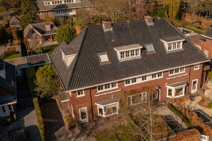 van der Helstlaan 71 in Naarden foto