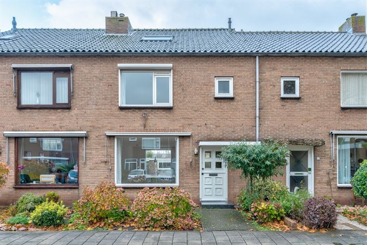 van der Hoevenlaan 24 in Berkel en Rodenrijs foto