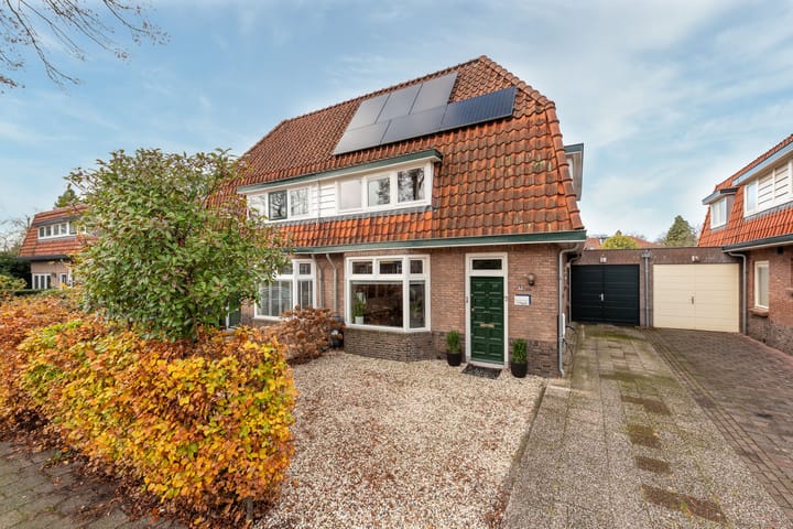 Van der Merschlaan 7 in Zeist foto