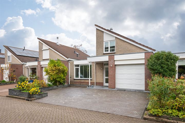 Van der Meulenstraat 40 in Barendrecht foto
