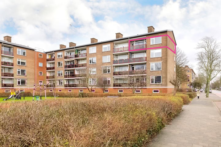 van der Ploegstraat 7 in Heemskerk foto