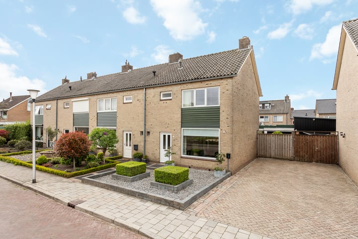 van der Veenstraat 18 in Tubbergen foto