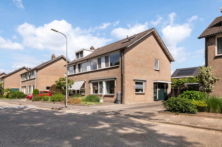 van der Wijckstraat 55 in Raalte foto