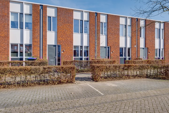 Van der Willigenstraat 28 in Deventer foto