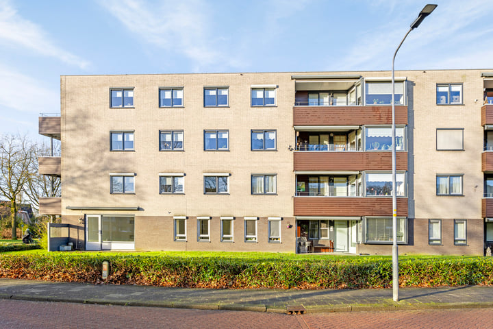 Van der Zaaghof 6 in Nijkerk foto