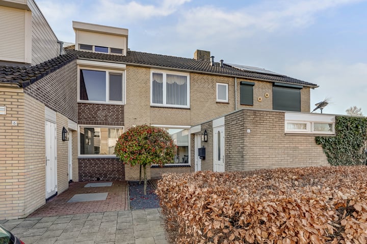Van Dubbelmondestraat 4 in Oosterhout foto