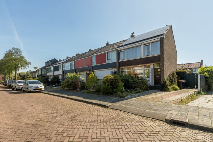 Van Eedenstraat 1 in Dordrecht