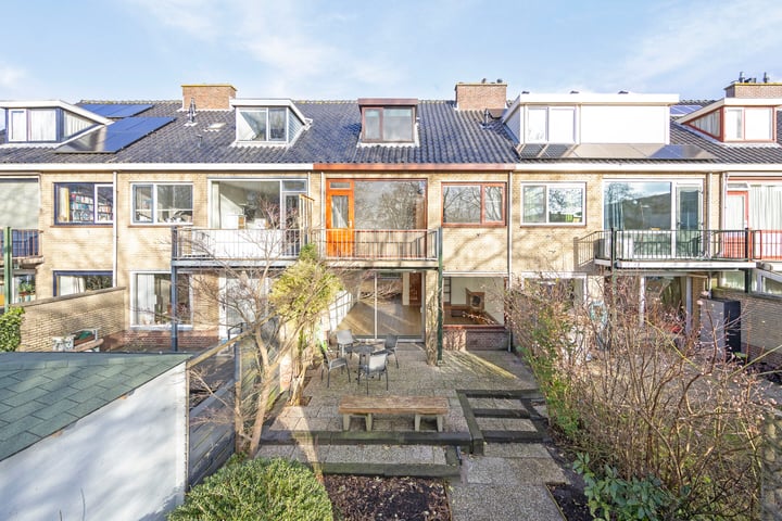 Van Effendreef 6 in Leiderdorp foto