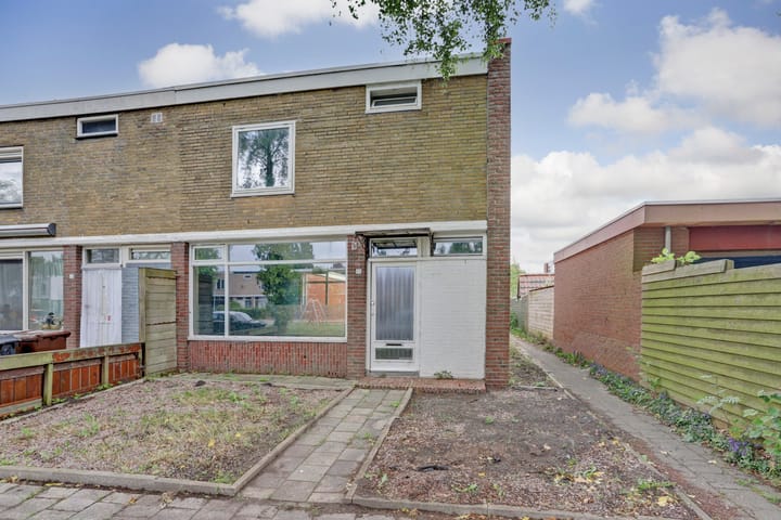 van Effenstraat 17 in Hoogezand foto