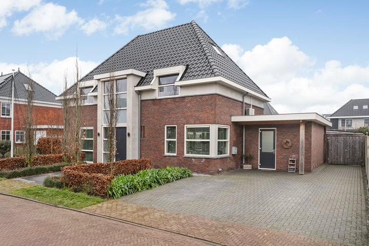 Van Foreestallee 11 in Hardenberg foto