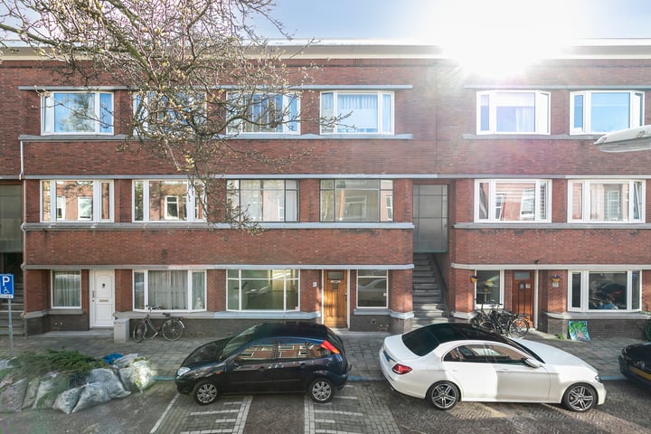 van Gaesbekestraat 61 in Voorburg foto