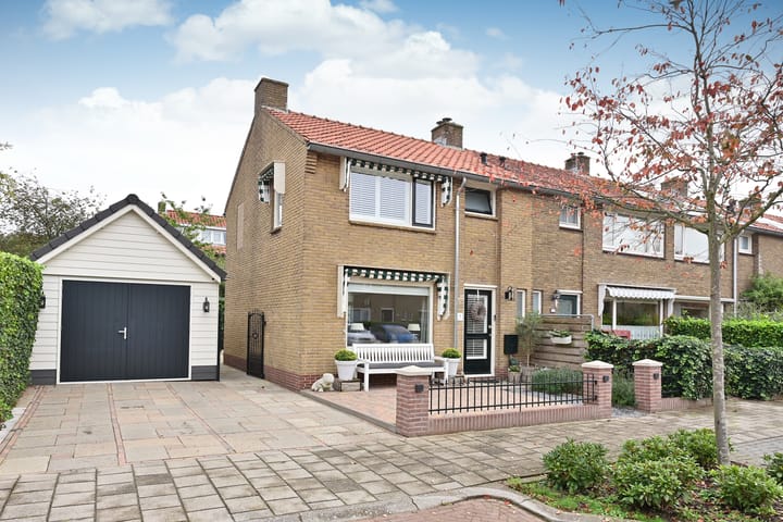 Van Galenlaan 1 in Bussum