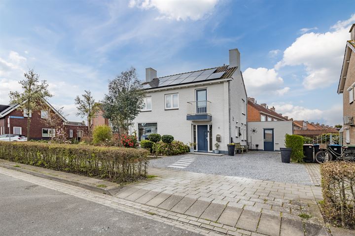 Van Gaverenlaan 11 in Steenbergen foto