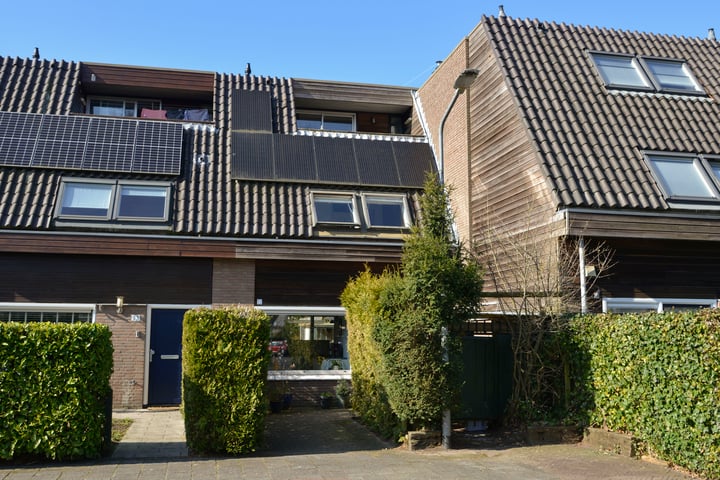 Van Gelderlaan 32 in Hilversum foto