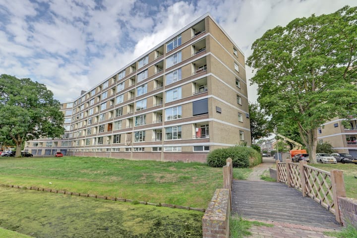 van Godewijckstraat 275 in Hendrik-Ido-Ambacht foto