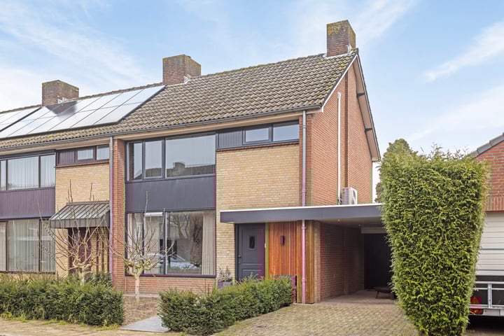 van Goenstraat 12 in Veghel foto