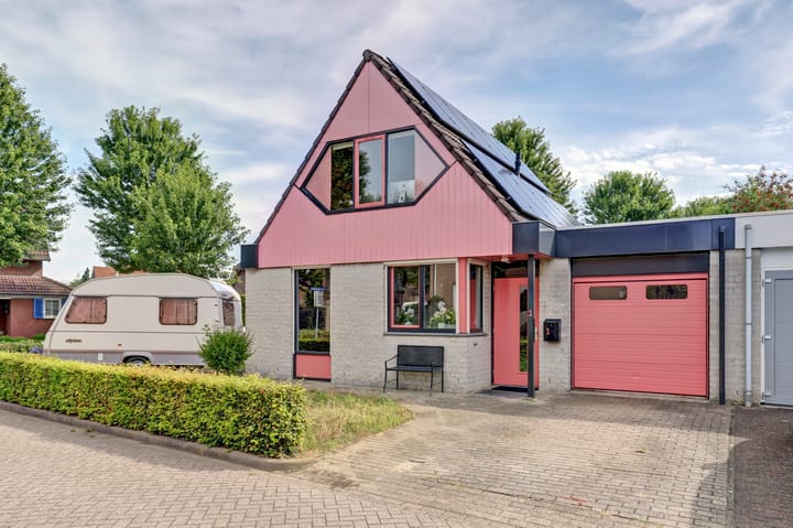 Foto van woning Van Goghstraat 1, Baarlo