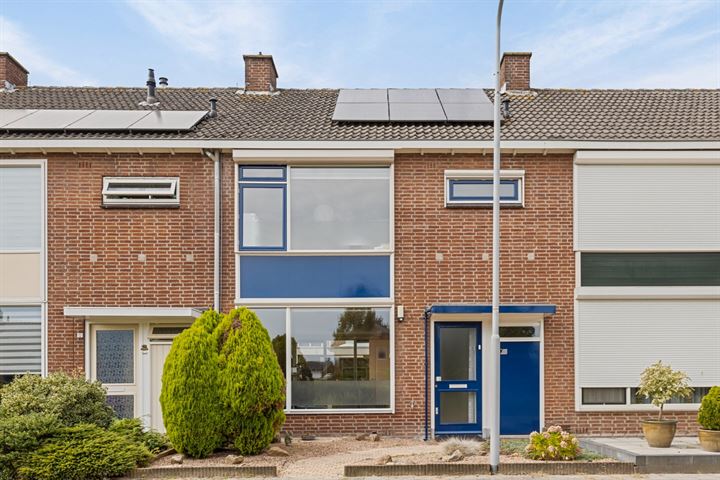 van Goghstraat 10 in Zaltbommel foto