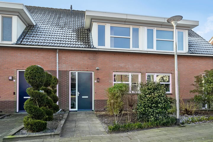 van Goghstraat 9 in Assen foto