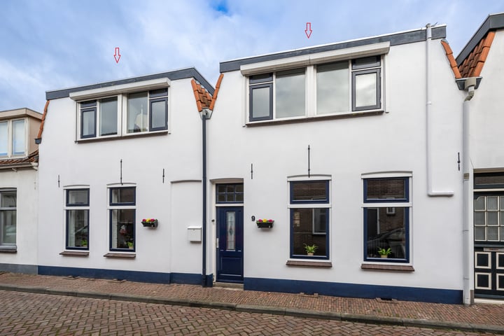 van Gorcumdwarsstraat 9 in Sommelsdijk foto