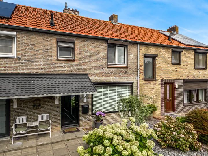 Van Goudoeverstraat 4 in Geleen