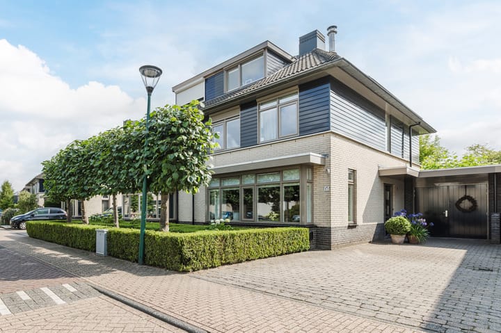 Van Hamallaan 13 in Renswoude