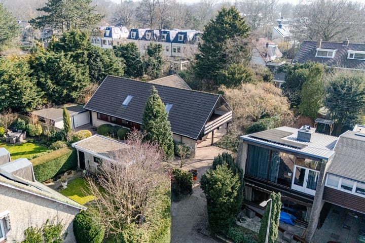 Van Hamellaan 32 in Voorschoten foto