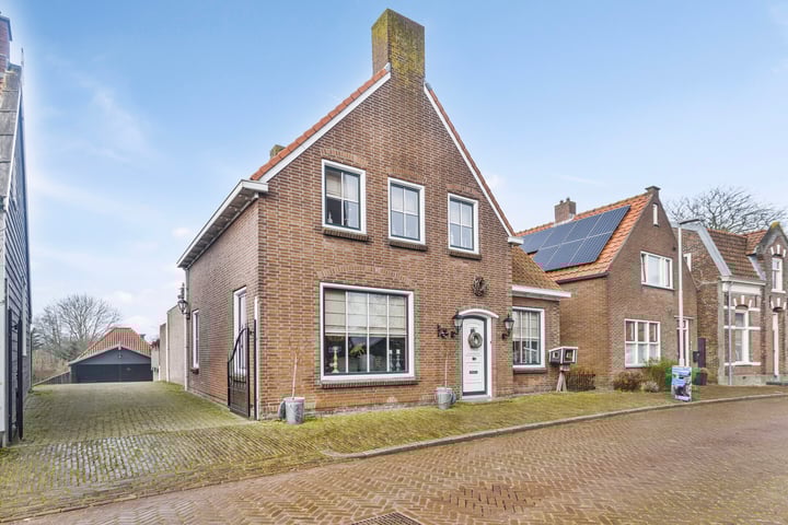 van Hattumstraat 22 in Ellewoutsdijk foto