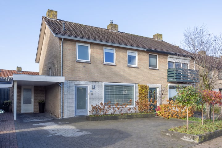 van Heemskerkstraat 5 in Haaksbergen foto
