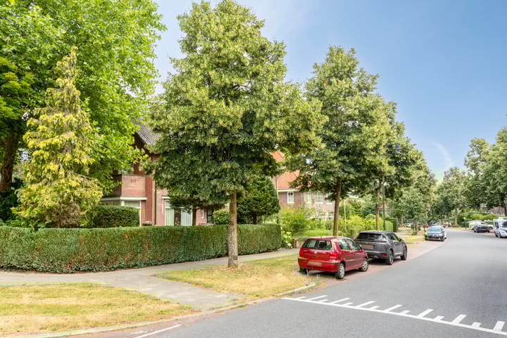 Van Heemstralaan 20 in Arnhem foto