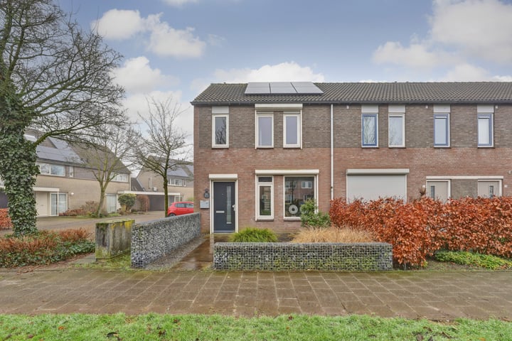 van Heinsbergstraat 82 in Gilze foto