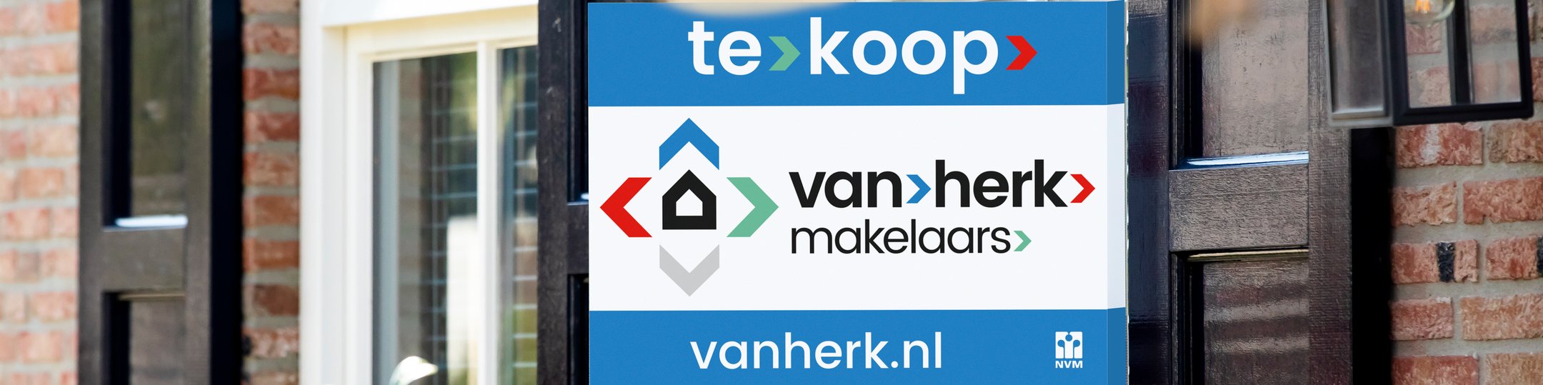 Foto van het kantoor van Van Herk Makelaars Capelle aan den IJssel