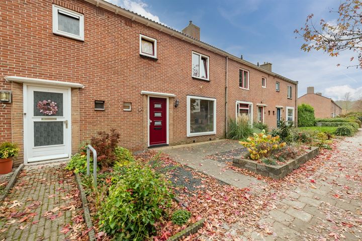van Heuven Goedhartlaan 9 in Assen foto