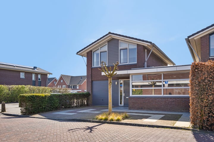 Foto van woning Van Hogendorpstraat 1, Numansdorp