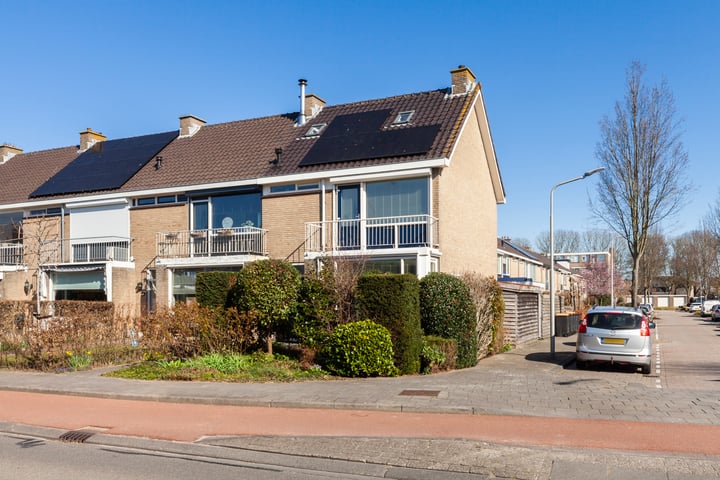 Van Hogendorpweg 25 in Alblasserdam foto