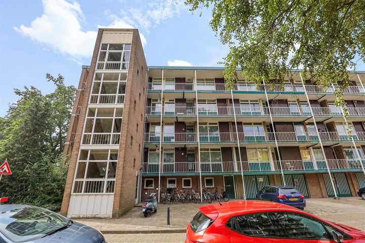 Van Houtenstraat 14 in Apeldoorn foto