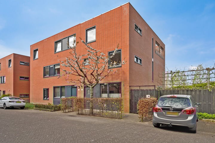 Van Houtenstraat 23 in IJsselstein