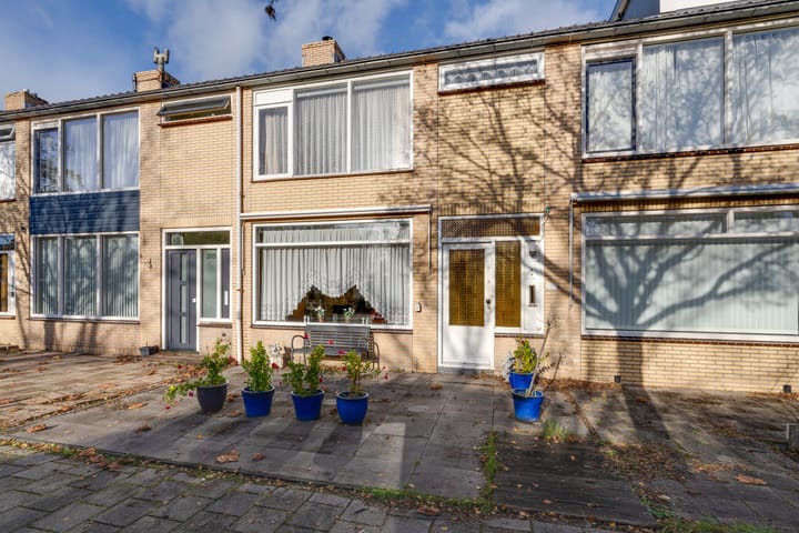 Van IJsendijkstraat 207 in Purmerend foto