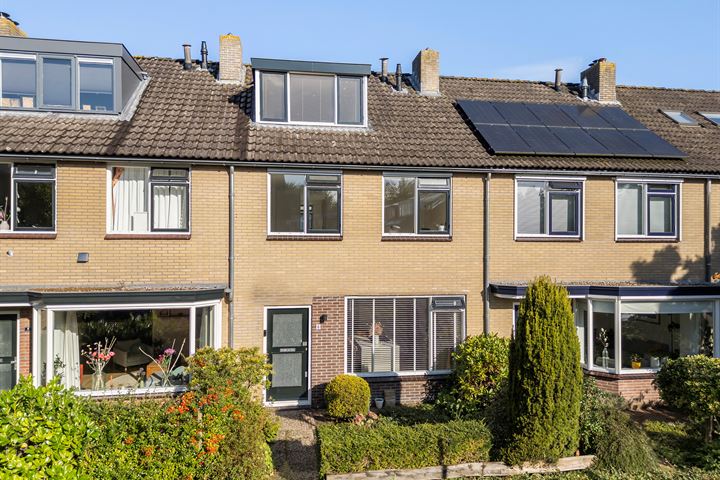 van Kinsbergenlaan 6 in Baarn foto