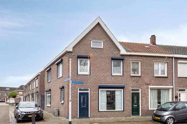 Van Kinschotplein 6 in Tilburg