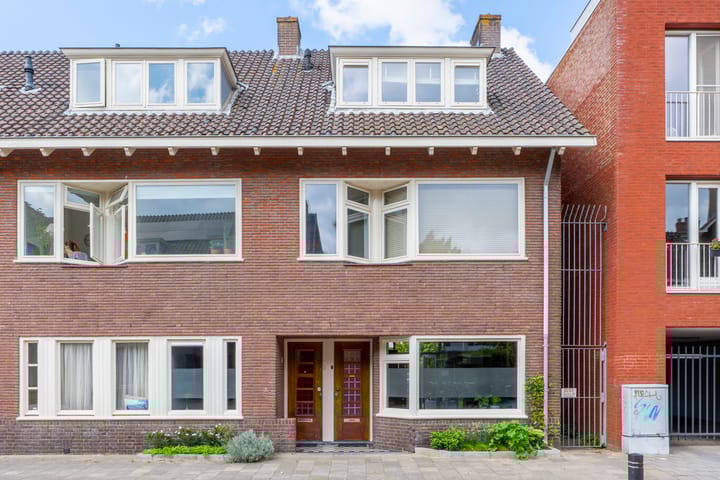 Van Koetsveldstraat 84 in Utrecht foto