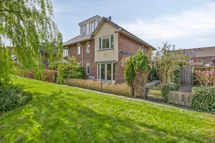Van Kootenstraat 21 in Hoofddorp foto