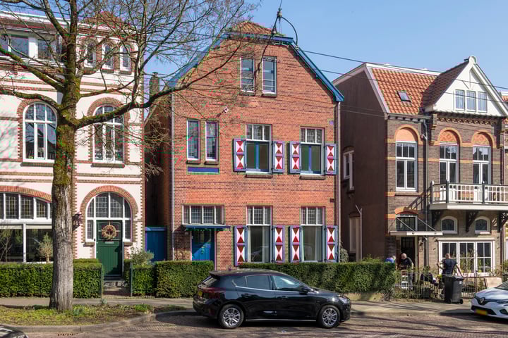 Van Lawick van Pabststraat 32 in Arnhem foto