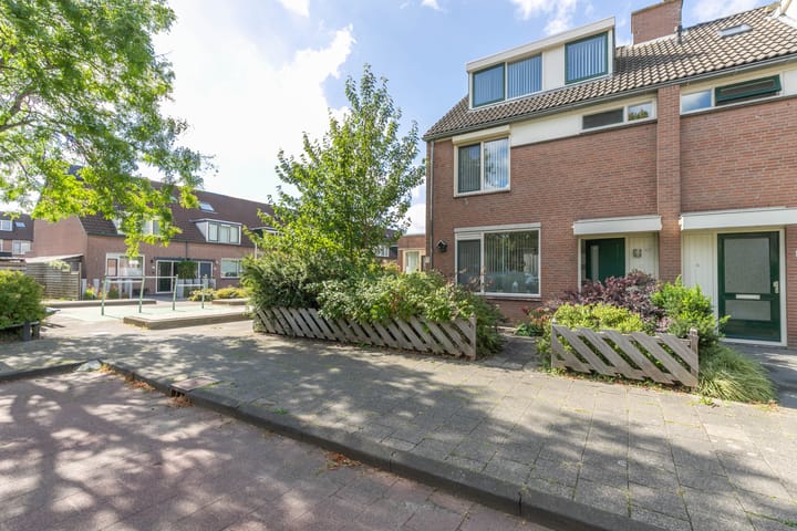 van Leeuwenhoekstraat 9 in Kudelstaart foto