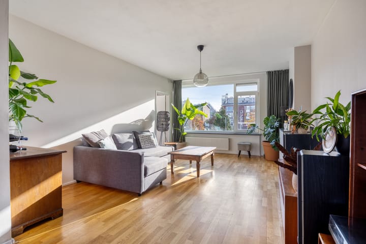 van Leeuwenstraat 51 in Voorburg