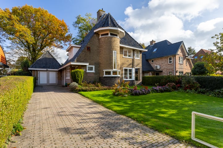 van Lenneplaan 35A in Soest foto