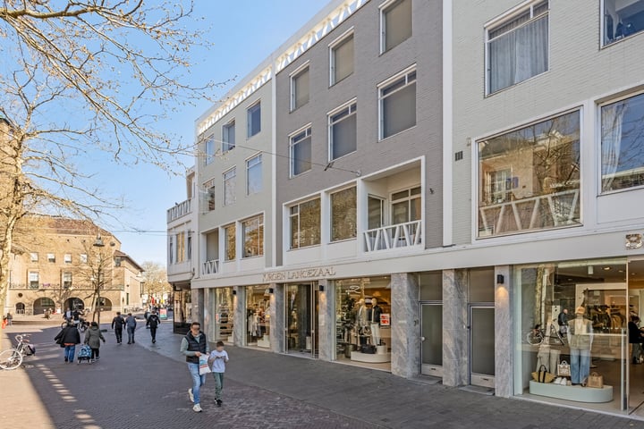 Van Loenshof 7 in Enschede foto