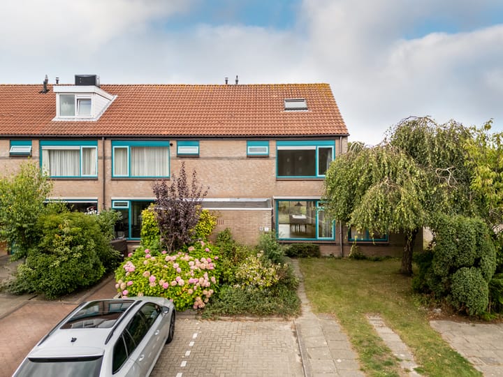 Van Lottomstraat 1 in Kwintsheul foto