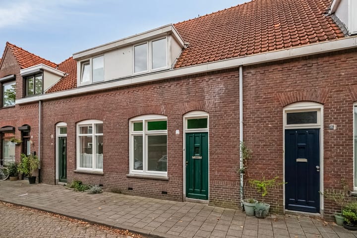 Van Maerlantstraat 8 in Tilburg foto